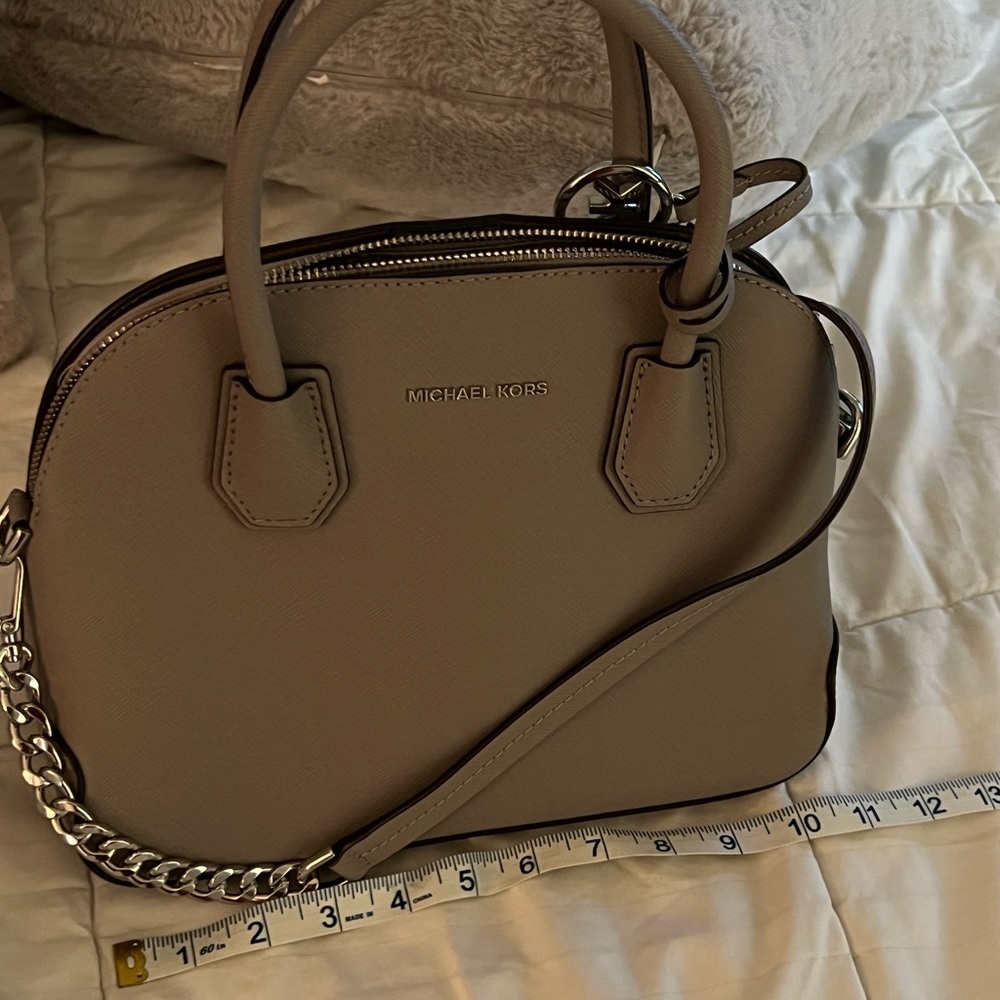 Authentic Michael Kors Shoulder Strap Purse - Picture 7 of 9